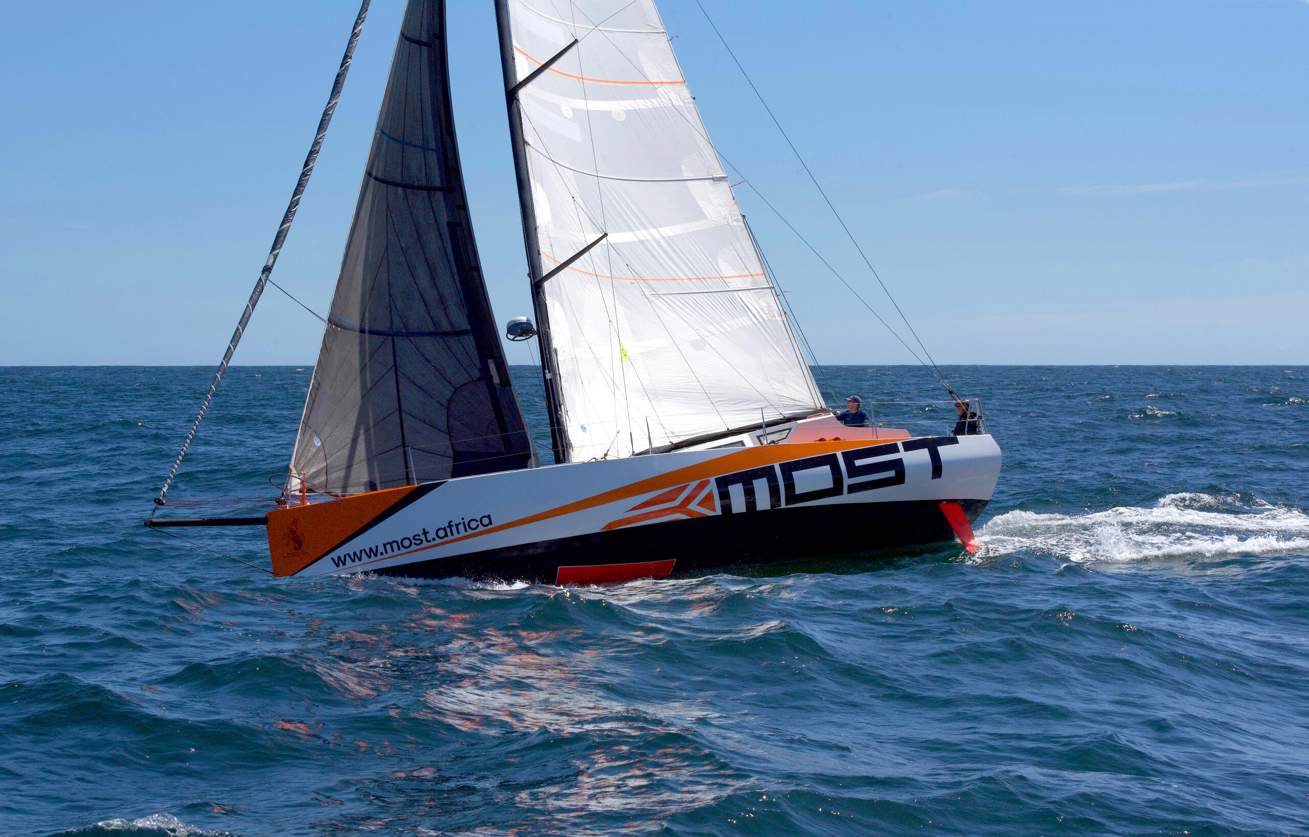 Adventure Sailing Metric Offshore Sailing Team skipper Dealtry PIckford